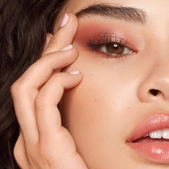 Kaja - Eye Bento Bouncy Eyeshadow Trio - 07 Glowing Guava - Picture 7 of 13